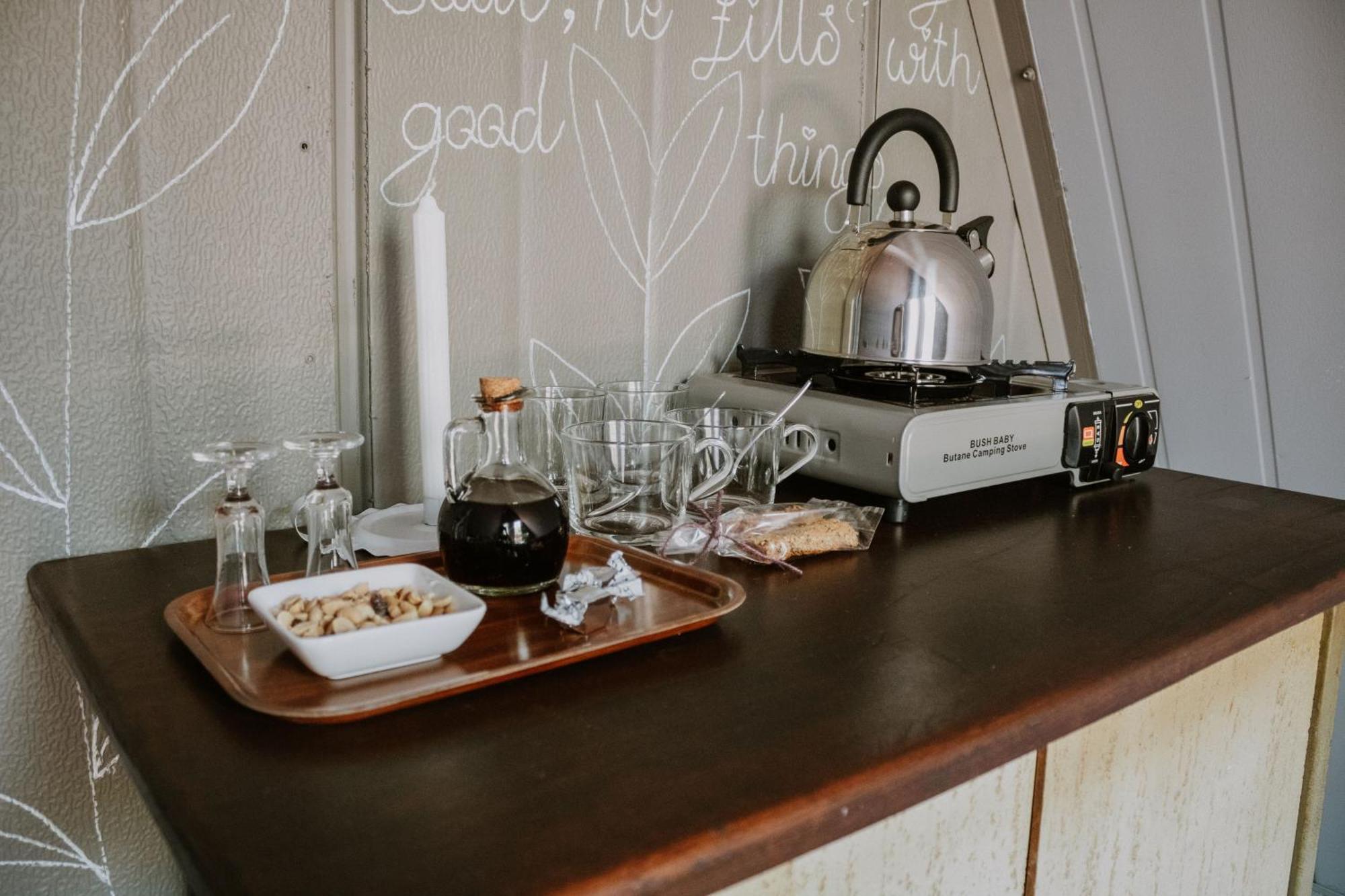 White Linen Guesthouse Tierpoort エクステリア 写真