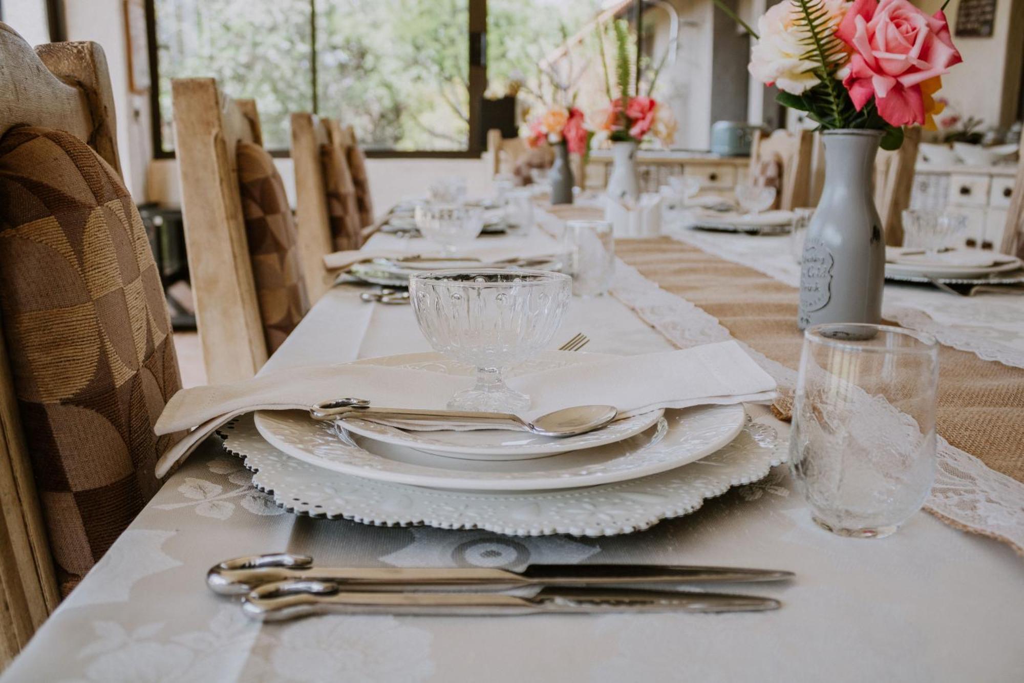 White Linen Guesthouse Tierpoort エクステリア 写真